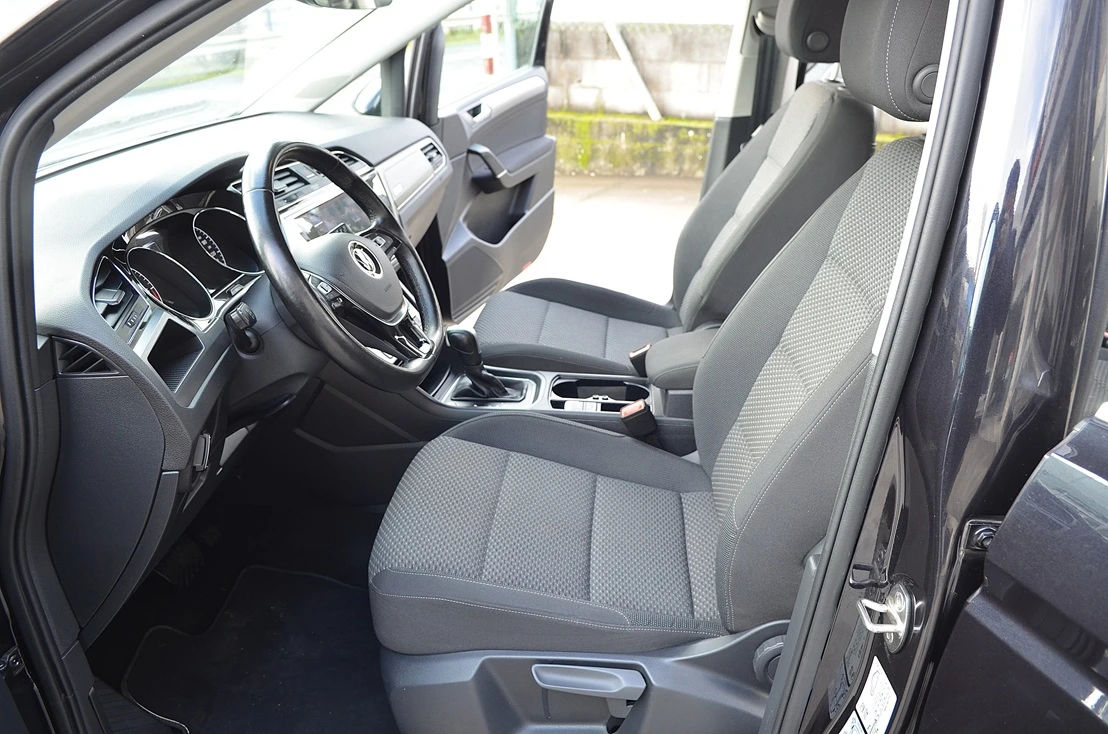 Volkswagen Touran 2.0Tdi 115cv DSG 7 plazas, miniatura 5