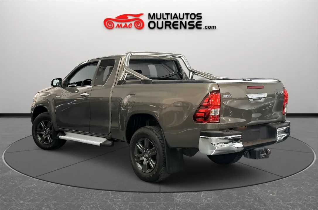 Toyota Hilux 2.4 D4D Cabina VX Comfort, miniatura 4