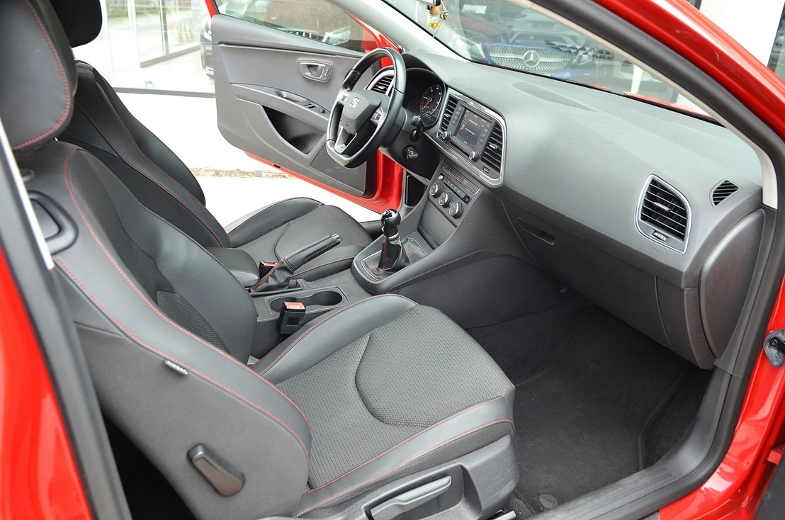 SEAT Leon 2.0 Tdi FR 150cv, miniatura 7