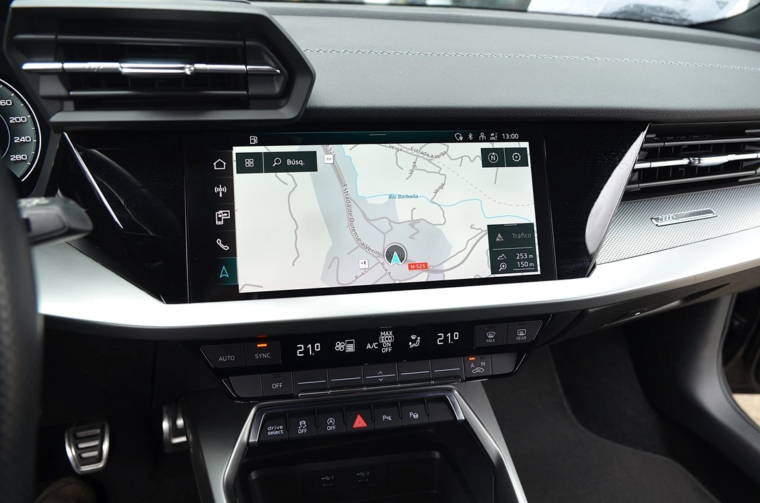 Audi A3 2.0 tdi S-line Sportback 150cv 5p, miniatura 10