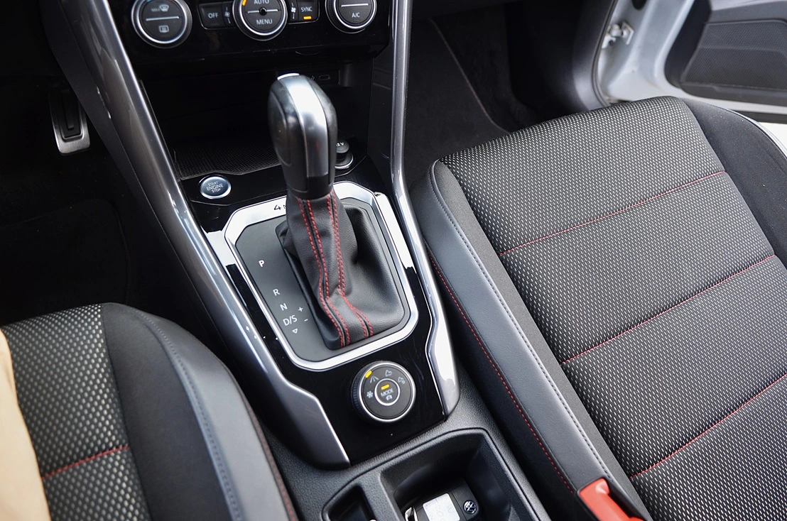 Volkswagen T-Roc 2.0 Tdi 150cv 4Motion R-line DSG, miniatura 9