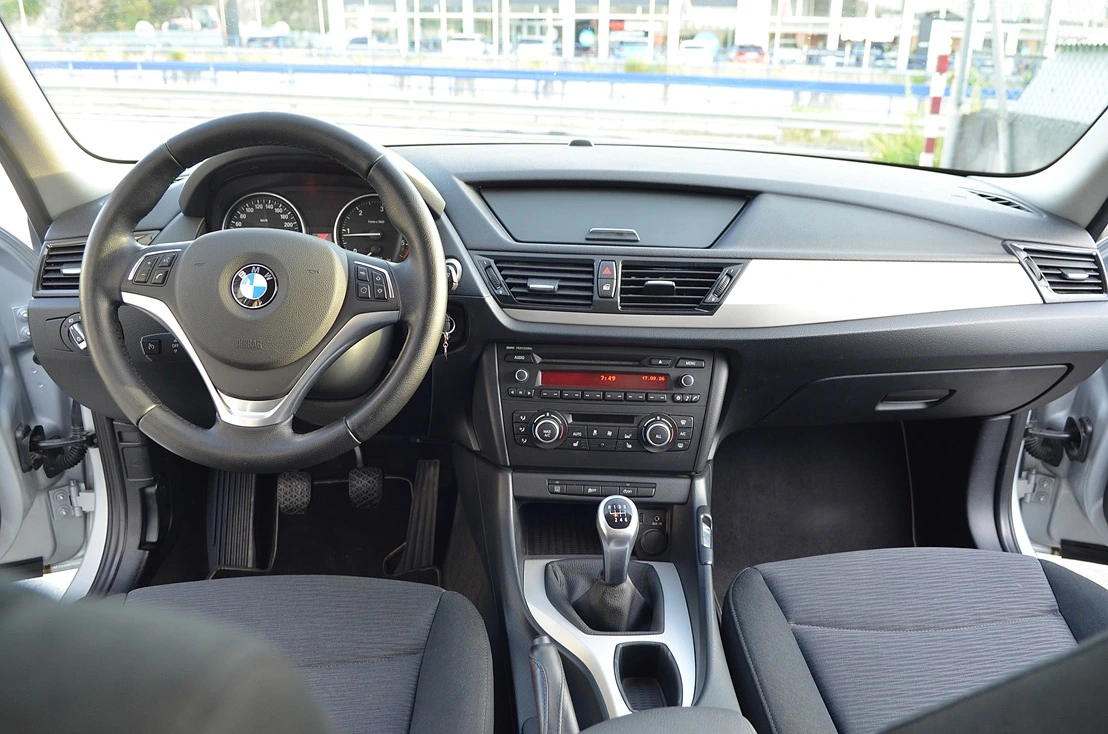 BMW X1 S-drive 18d 5p, miniatura 6