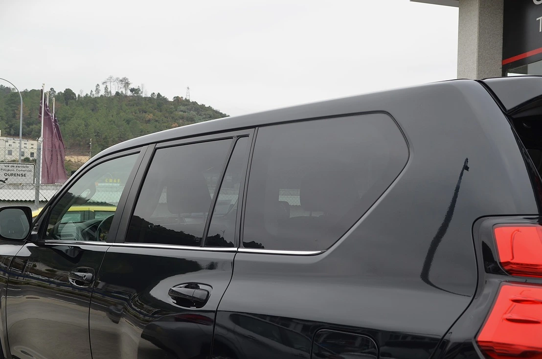 Toyota Land Cruiser 2.8 D-4D Executive 177cv Autom., miniatura 25