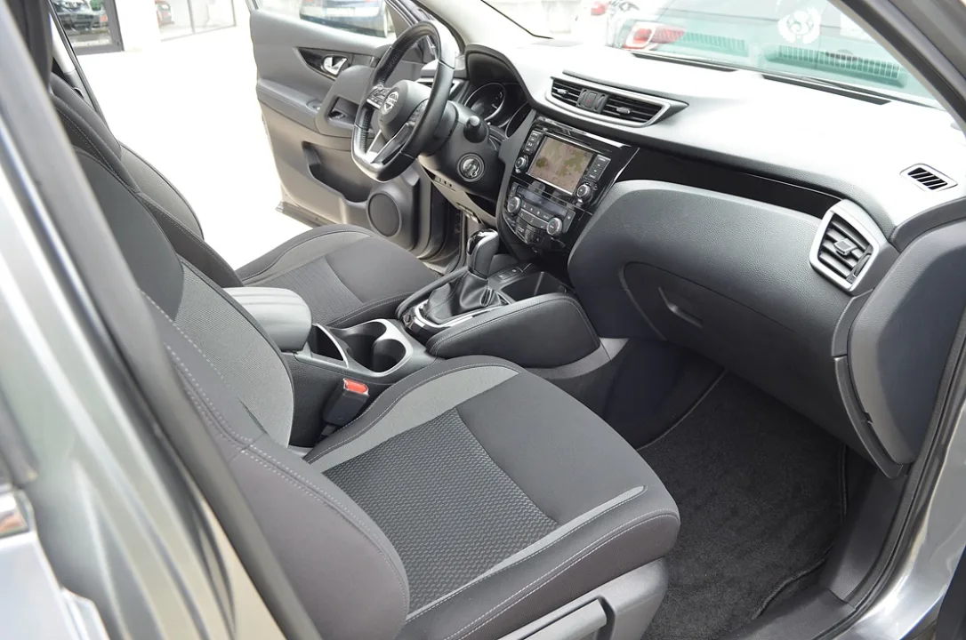 Nissan Qashqai 1.5 dci 115cv Autom. 5p, miniatura 7