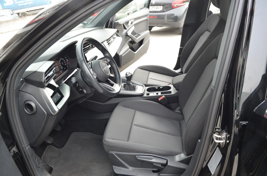 Audi A3 2.0 tdi 116cv Sportback 5p., miniatura 5