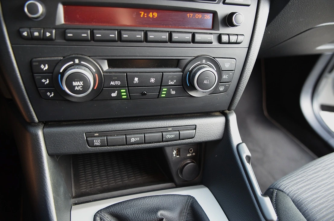 BMW X1 S-drive 18d 5p, miniatura 9